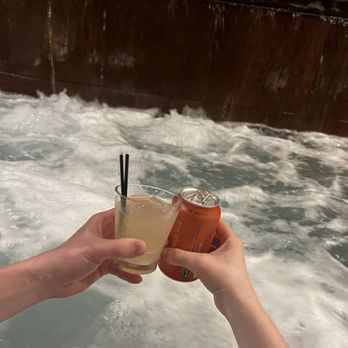 Salish Lodge & Spa - Drinks in the soaking pools - Day Spas Near Me - Snoqualmie, Washington