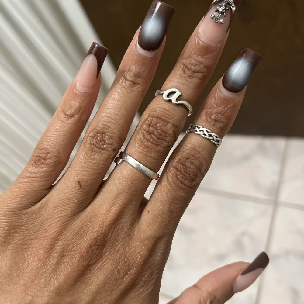 Hi Nails - Nails after almost a month - Nail Salons Near Me - Houston, Texas Hi Nails - Nails after almost a month - Nail Salons Near Me - Houston, Texas