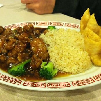 Rose Garden - Red pattern dishes - Chinese Near Me - Omaha, Nebraska