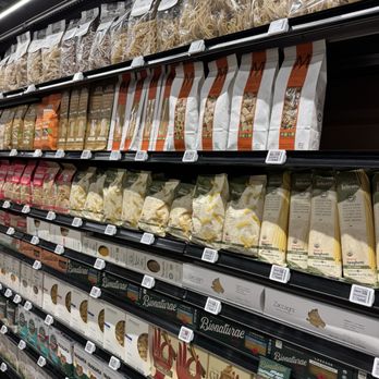 Erewhon - Pasta - Grocery Near Me - Pasadena, California