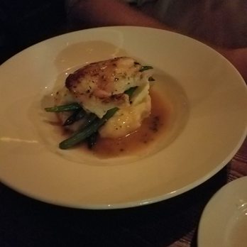 Marthas Vineyard Chowder Company - Plum chicken - Seafood Near Me - Oak Bluffs, Massachusetts