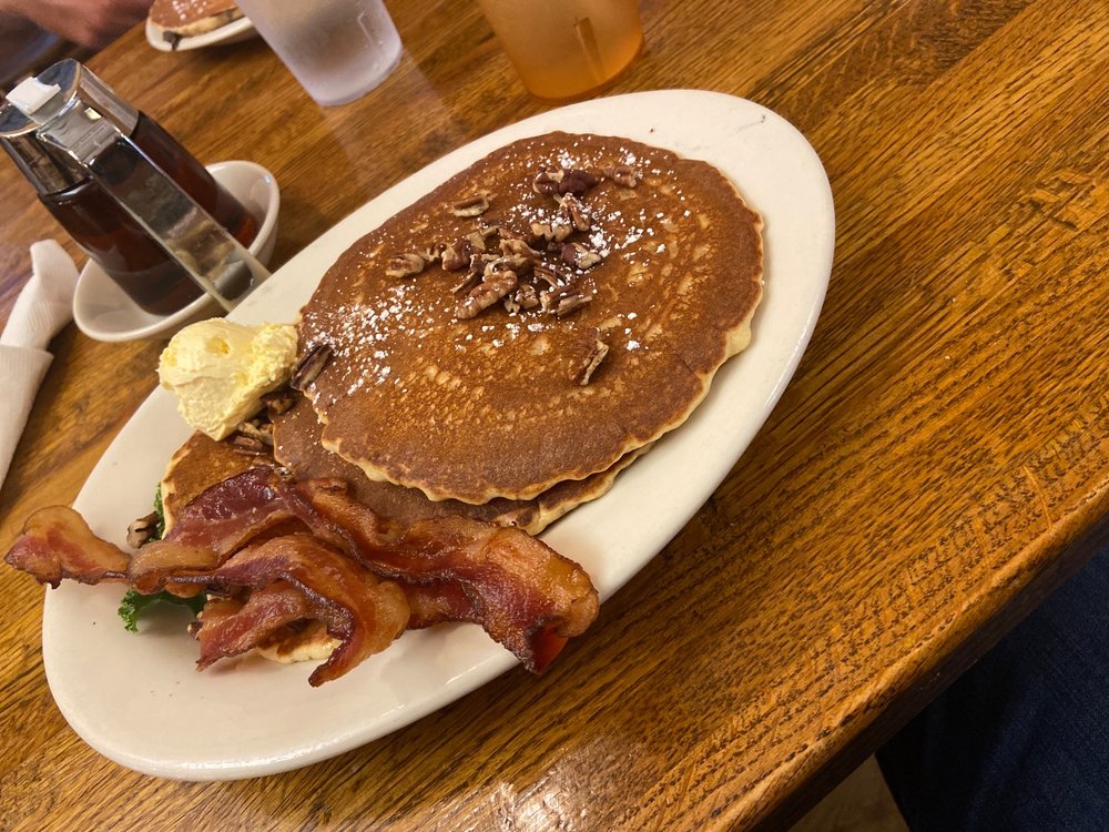 REAGAN’S HOUSE OF PANCAKES Updated September 2024 60 Photos & 180