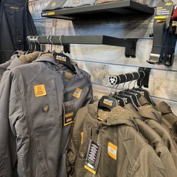 GOT SHOES WORK - ARiat insulated work jackets