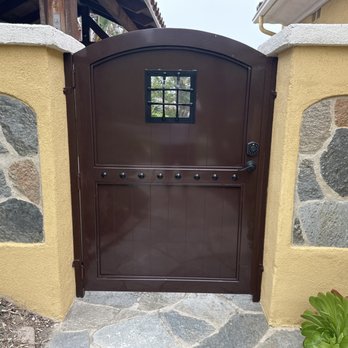 San Diego Custom Gates - Fences & Gates Near Me - San Diego, California