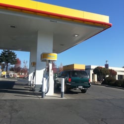 Freedom Shell Food Mart