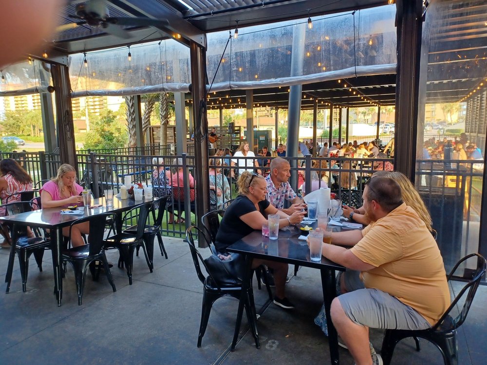Doc's Seafood & Steaks
