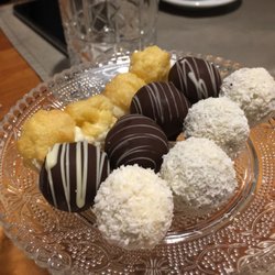 Gasthaus Holzpoldl - Pralinen. Habe schon bessere gegessen.