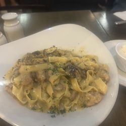 La Bella Donna - Tagliatelle with sausage