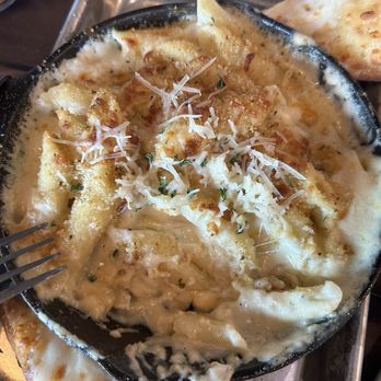 Crust Pizza - Baked Mac n cheese - Pizza Near Me - Bastrop, Texas Crust Pizza - Baked Mac n cheese - Pizza Near Me - Bastrop, Texas