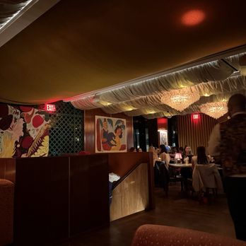 Sirrah - Seating - French Near Me - New York, New York Sirrah - Seating - French Near Me - New York, New York