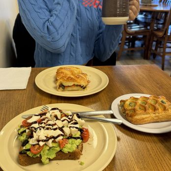 Vale Coffee Shoppe - Caprese Toast - Coffee & Tea Near Me - River Vale, New Jersey
