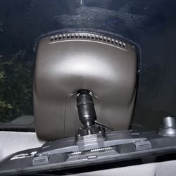 BA Custom Installs - WolfBox OEM mount for a cleaner factory look.