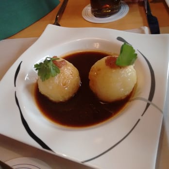 Starzelstuben - Knödel mit Soße - Hotels Near Me - Alling, BY