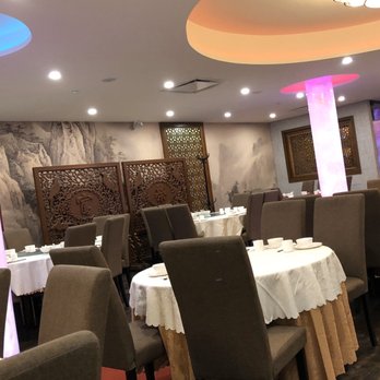 Dynastie - Seafood Near Me - Montreal, Quebec