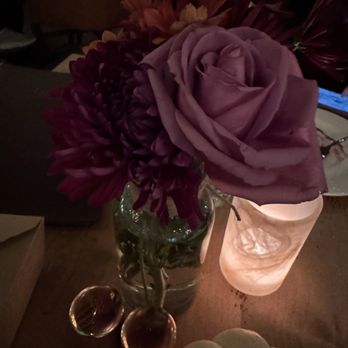 La Plazuela - Fresh flower for the table - New American Near Me - Santa Fe, New Mexico