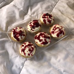 Izzy's Sweets - Topped with some very berry goodness!
