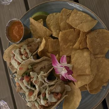 Castaway Cafe - American Near Me - Lahaina, Hawaii