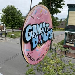 Graffiti Donuts Sign