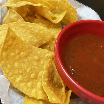 Do2 Sabores - Complementary Chips and salsa - Mexican Near Me - Columbus, Ohio Do2 Sabores - Complementary Chips and salsa - Mexican Near Me - Columbus, Ohio