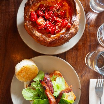 Outerlands - strawberry dutch pancake and eggs in jail - New American Near Me - San Francisco, California