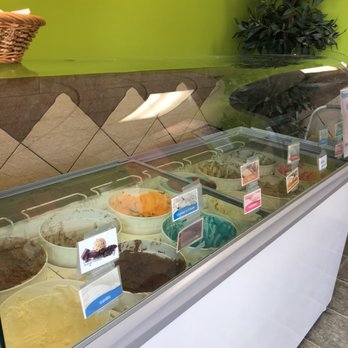 Plattsville Pizza - a variety of food items on display - Pizza Near Me - Kitchener, Ontario Plattsville Pizza - a variety of food items on display - Pizza Near Me - Kitchener, Ontario