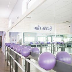 Barre Chic