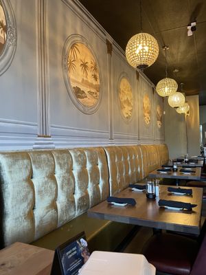 35 Bistro and Wine Bar by null