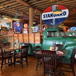 Sparky's Garage II - Seating area