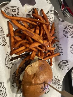 B-52 Burgers & Brew Inver Grove Heights by null