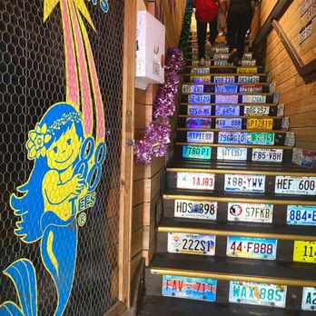88 Tees - Women's Clothing Near Me - Honolulu, Hawaii
