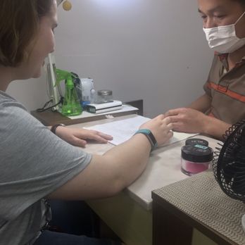 Allure Nails & Spa Boutique - Nail Salons Near Me - Saint Louis, Missouri