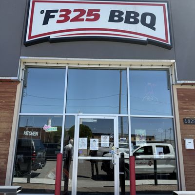 F325 BBQ by null