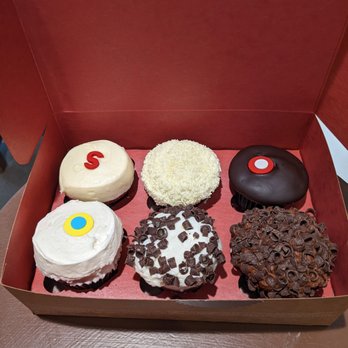 Sprinkles Tampa - So yummy - Cupcakes Near Me - Tampa, Florida Sprinkles Tampa - So yummy - Cupcakes Near Me - Tampa, Florida