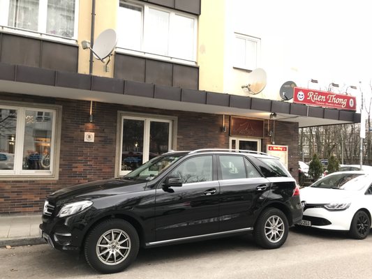 Rüen Thong Thai Restaurant by null