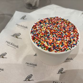 Neoklasik - Dot cake!! - Bakeries Near Me - Coral Gables, Florida