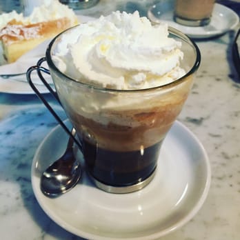 Kaffee Alt Wien - Einspänner - Coffee & Tea Near Me - Vienna, 9