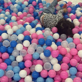 PlayPalz Indoor Playground - Being silly At the end of the slide. - Indoor Playcenter Near Me - Cleveland, Tennessee PlayPalz Indoor Playground - Being silly At the end of the slide. - Indoor Playcenter Near Me - Cleveland, Tennessee