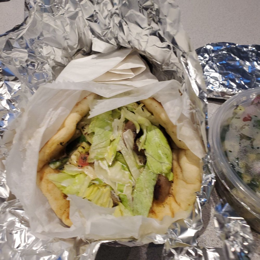 Traditional Gyro Sandwich Traditional Gyro Sandwich