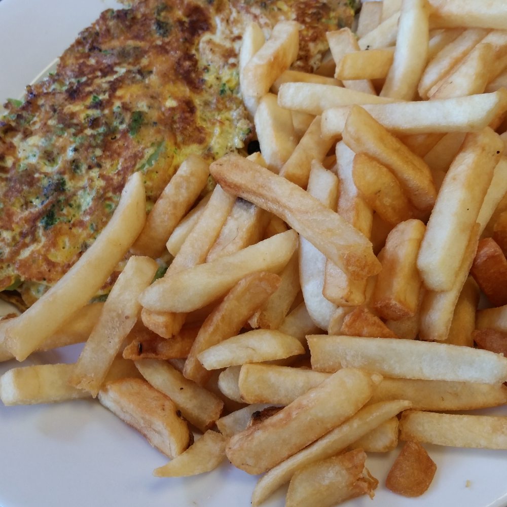 George's Diner & Cafe - Broc and chz omelette w/fries - Diners Near Me - Bronx, New York