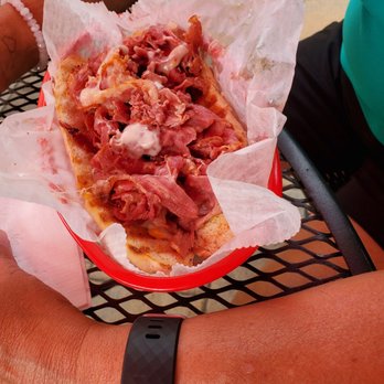 Mendon Street Kitchen - a meat sandwich in a basket - American Near Me - Uxbridge, Massachusetts