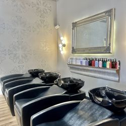Salon Envy