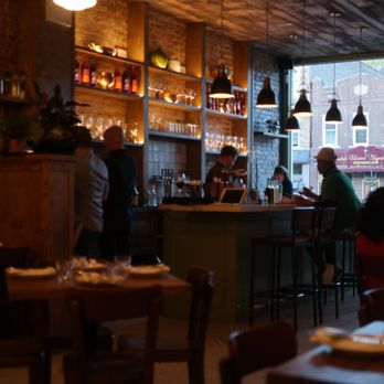 Camillo - The bar area. - Italian Near Me - Brooklyn, New York