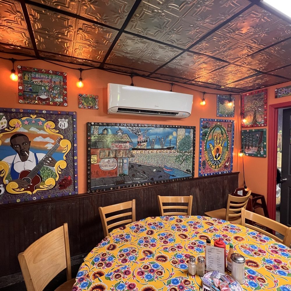 Elizabeth's Restaurant - Artwork - Southern Near Me - New Orleans, Louisiana Elizabeth's Restaurant - Artwork - Southern Near Me - New Orleans, Louisiana