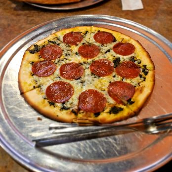 Moon River Pizza - Gluten free, vegan cheese, pesto, pepperoni pizza - Pizza Near Me - Jacksonville, Florida Moon River Pizza - Gluten free, vegan cheese, pesto, pepperoni pizza - Pizza Near Me - Jacksonville, Florida