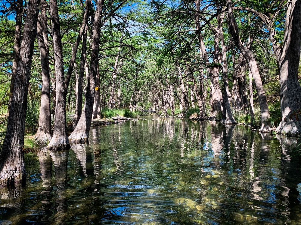 RIVERSTONE CABINS Updated August 2024 15 Photos 89 Roy Chisum Rd, Leakey, Texas Vacation