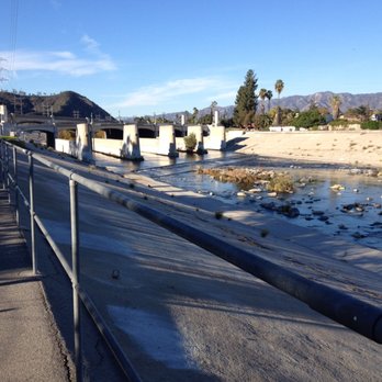 Los Angeles River - Landmarks & Historical Buildings Near Me