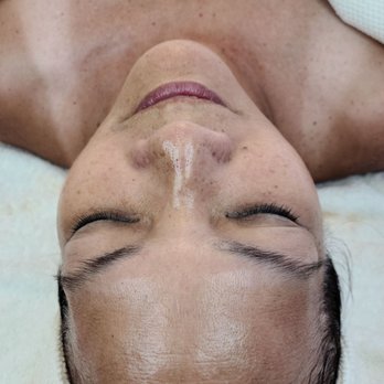 HLM Spa - My skin was absolutely radiant and flowing after the Egyptian Rose gel mask was removed! - Waxing Near Me - Honolulu, Hawaii