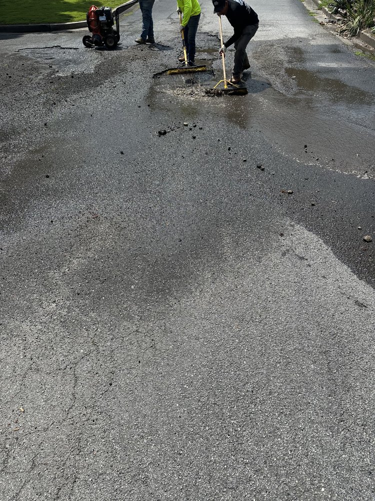 Slide of Capital Roofing