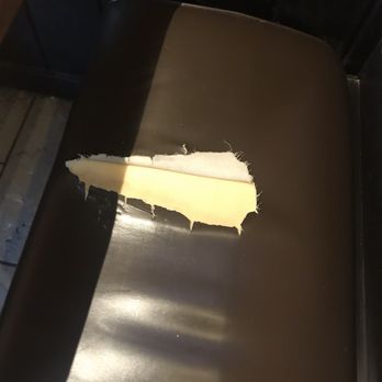 Cheddar's Scratch Kitchen - Ripped seat cushion. - American Near Me - Brentwood, Tennessee Cheddar's Scratch Kitchen - Ripped seat cushion. - American Near Me - Brentwood, Tennessee