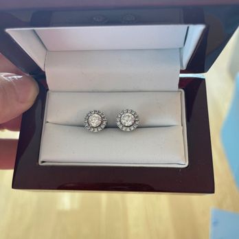 Robert Palma Designs - Jewelry Near Me - Honolulu, Hawaii